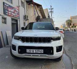 جیپ گراند شیرۆکی